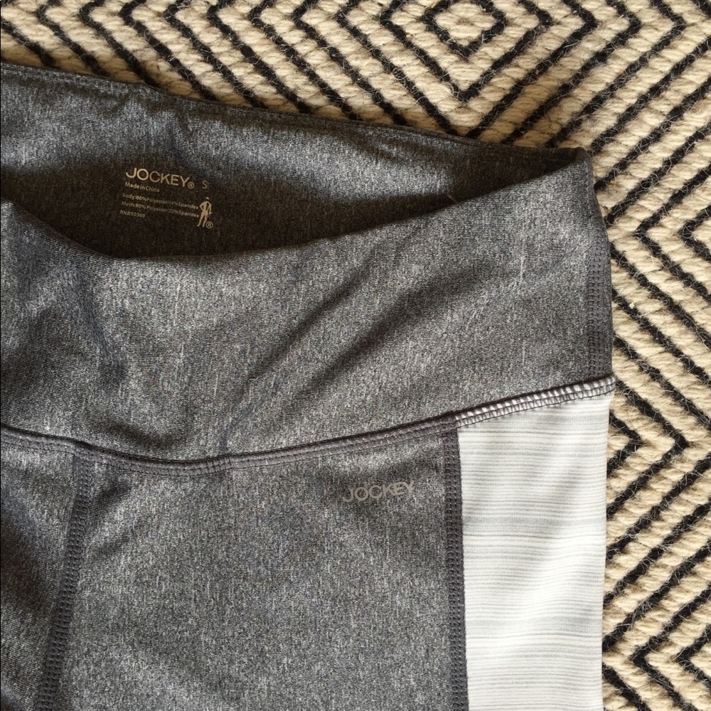 Stellar Grey & White Cropped Leggings  Size S - Picture 5 of 6